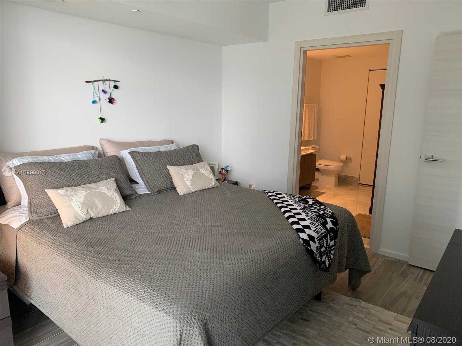 Small Image of 801 SOUTH MIAMI AVE #3907, Miami Number 11