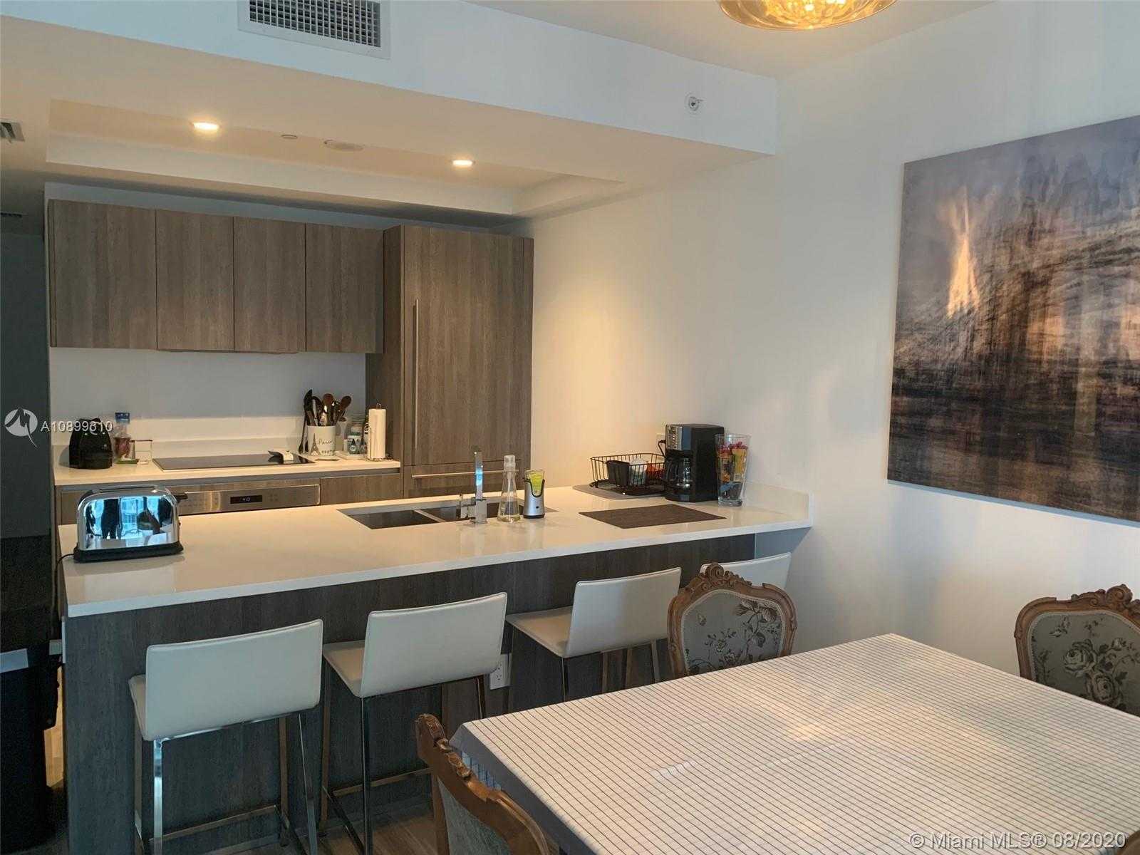 Small Image of 801 SOUTH MIAMI AVE #3907, Miami Number 4