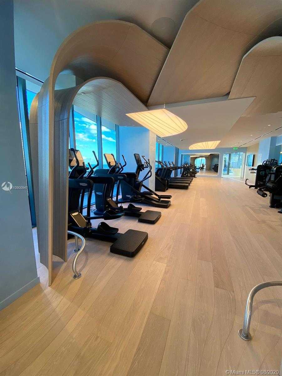 Small Image of 1000 BRICKELL PLAZA #4914, Miami Number 43