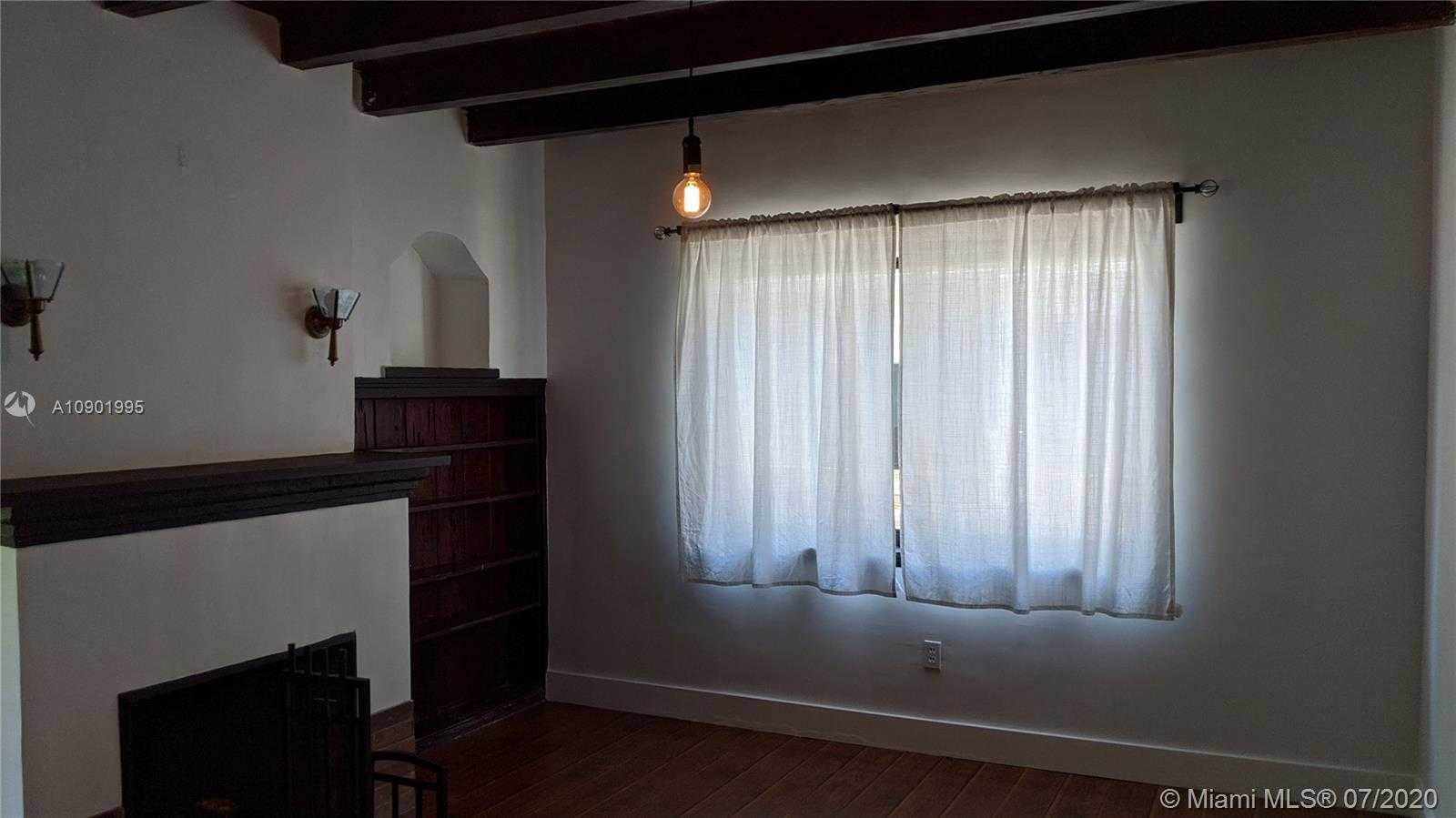 Small Image of 648 NORTH EAST 82ND ST, Miami Number 19