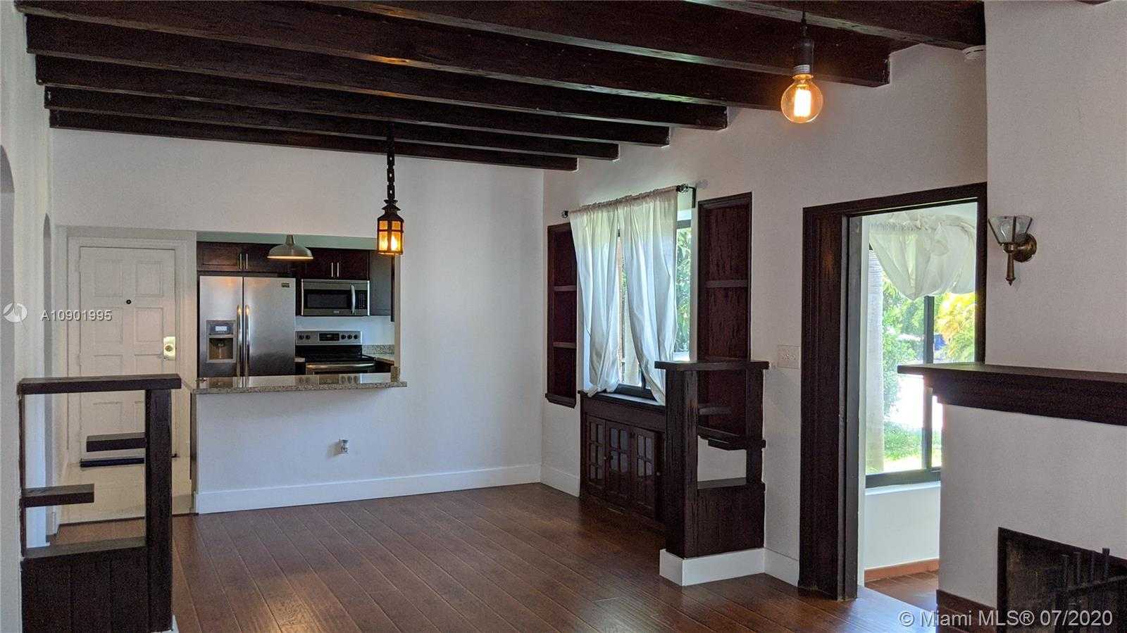 Small Image of 648 NORTH EAST 82ND ST, Miami Number 22