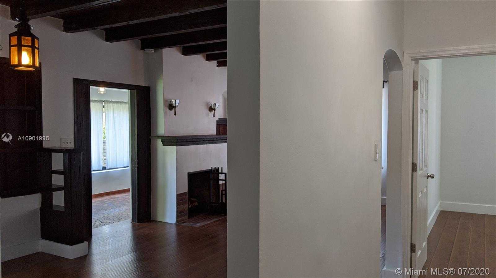 Small Image of 648 NORTH EAST 82ND ST, Miami Number 51