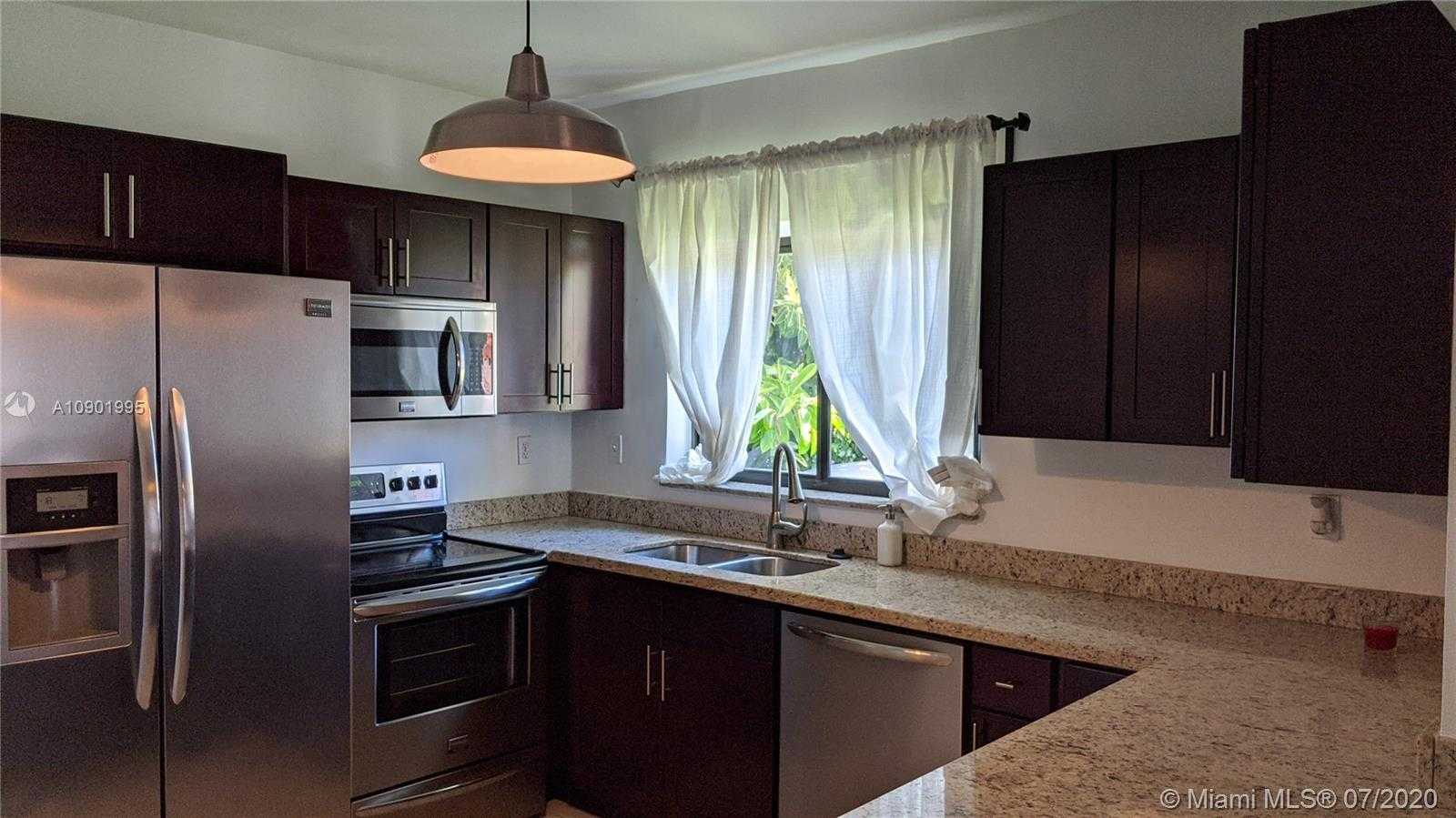 Small Image of 648 NORTH EAST 82ND ST, Miami Number 55