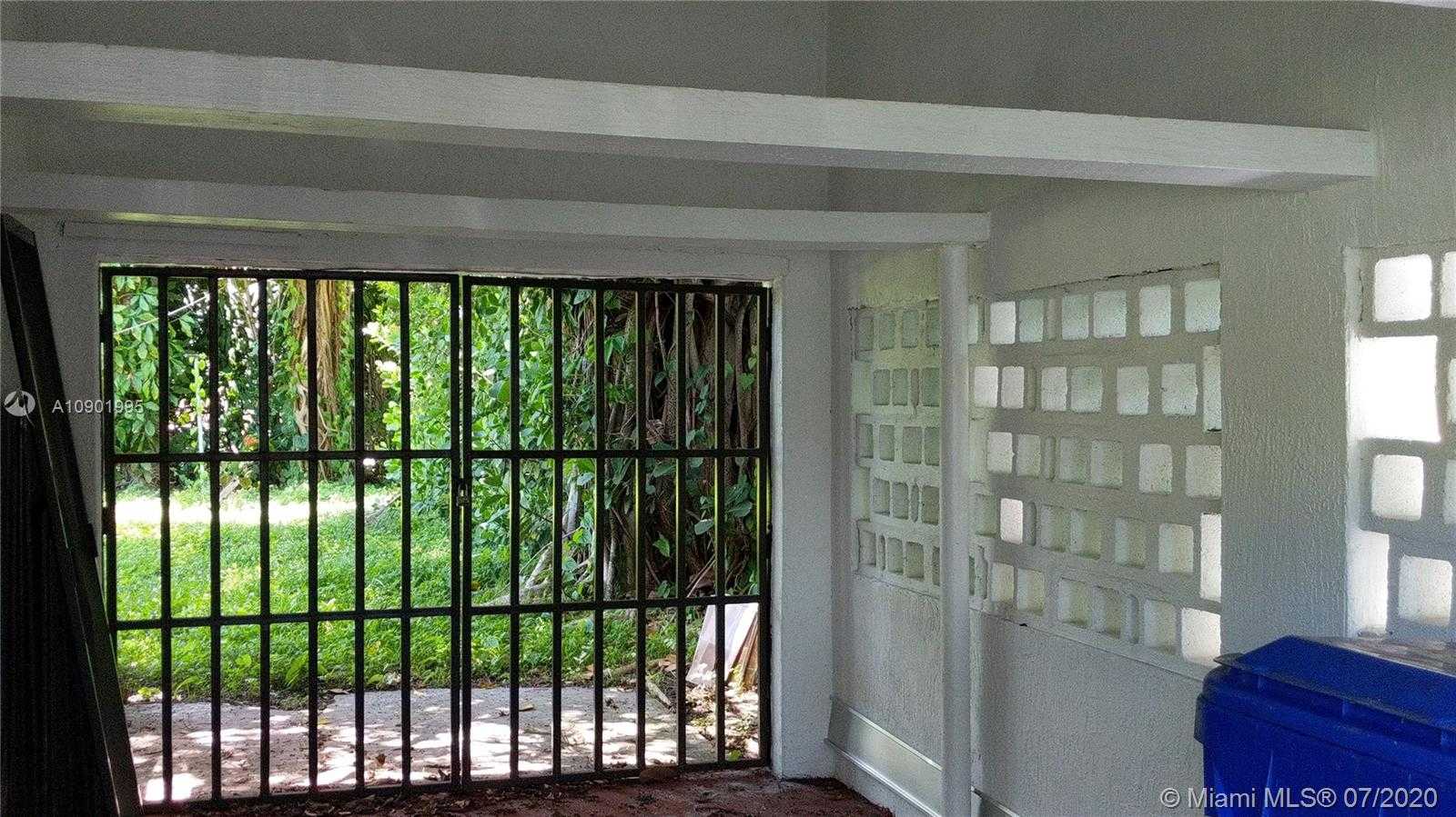 Small Image of 648 NORTH EAST 82ND ST, Miami Number 60
