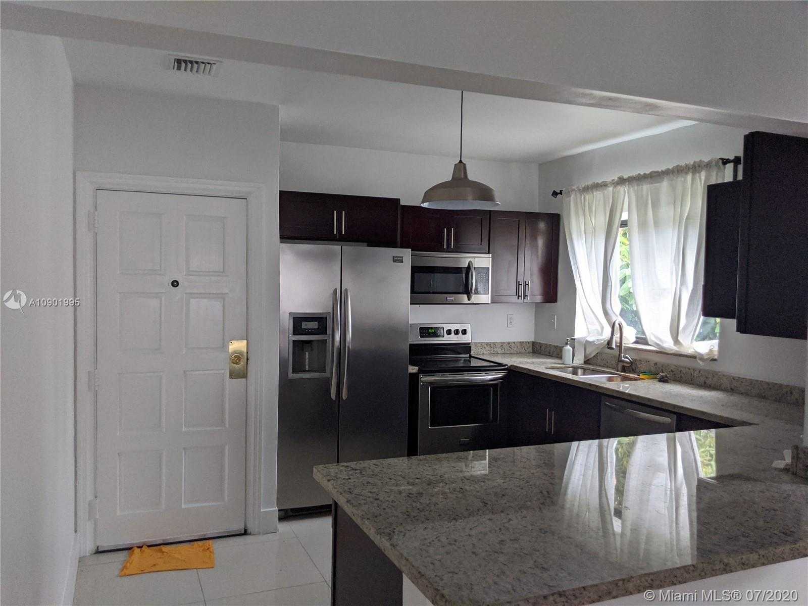 Small Image of 648 NORTH EAST 82ND ST, Miami Number 9
