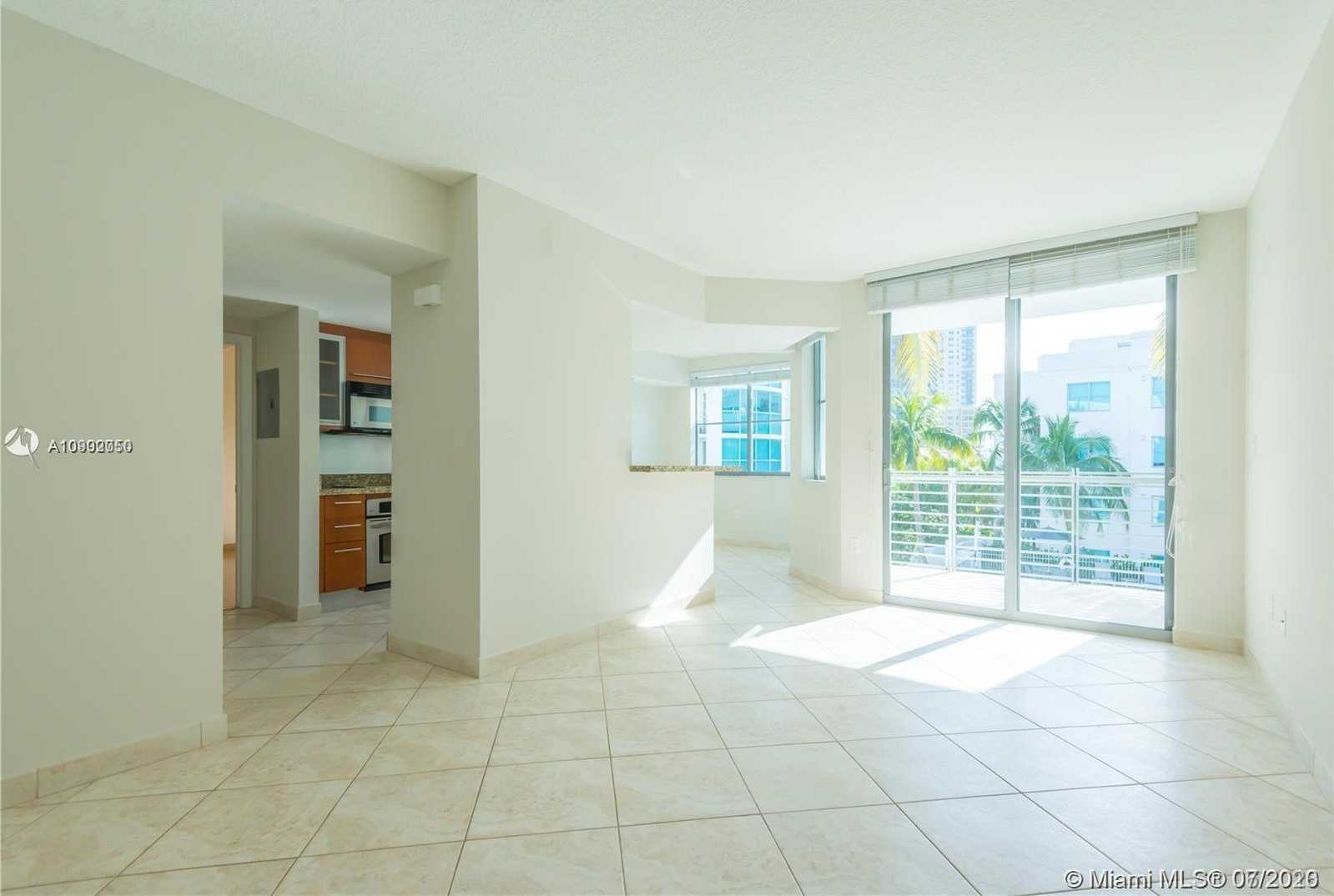 Small Image of 110 WASHINGTON AVE #2502, Miami Beach Number 2