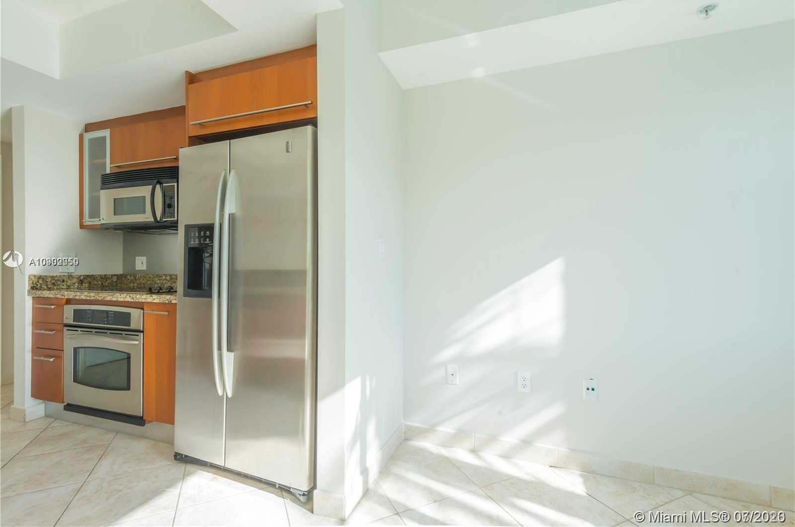 Small Image of 110 WASHINGTON AVE #2502, Miami Beach Number 9