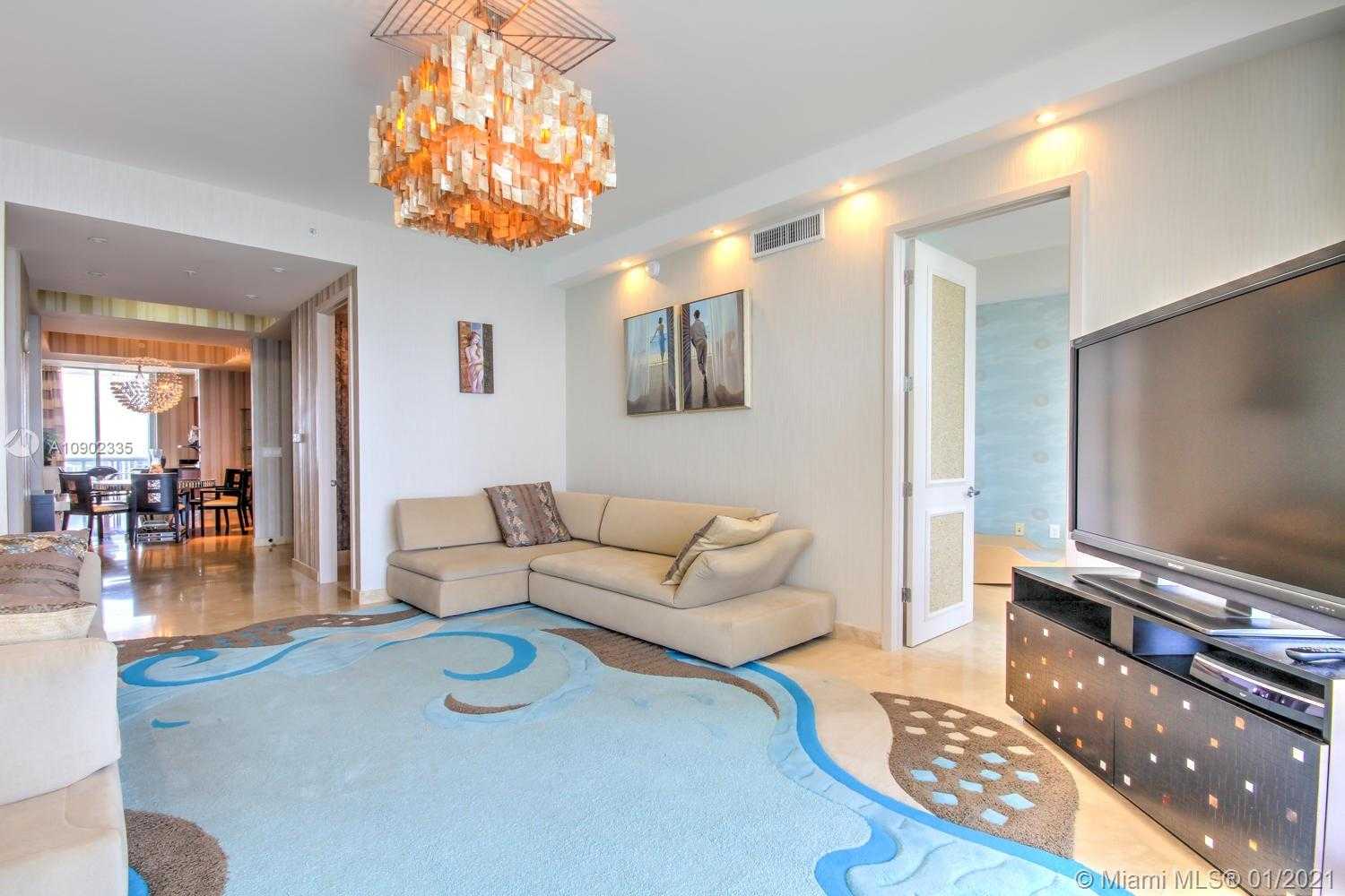 Small Image of 18101 COLLINS AVE #4408, Sunny Isles Beach Number 3
