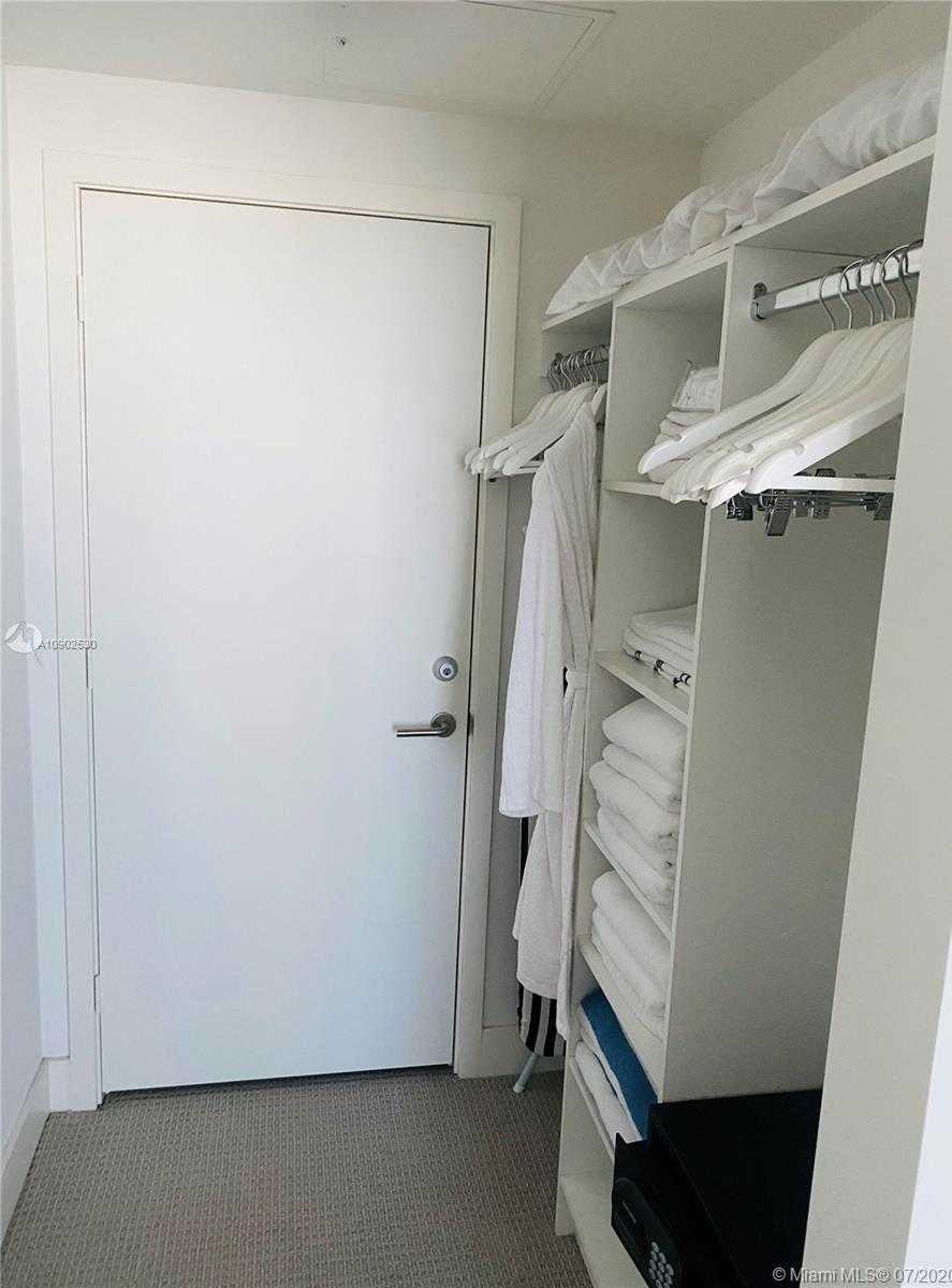Small Image of 4111 SOUTH OCEAN DR #1410, Hallandale Beach Number 7