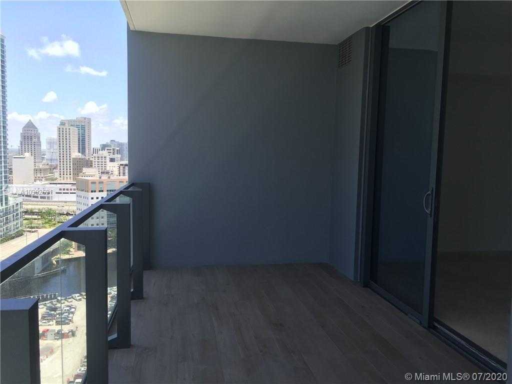 Small Image of 68 SOUTH EAST 6 ST #1508, Miami Number 14