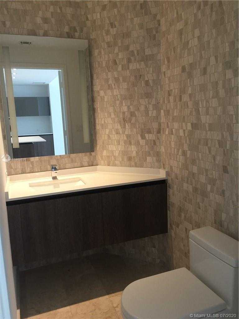 Small Image of 68 SOUTH EAST 6 ST #1508, Miami Number 3