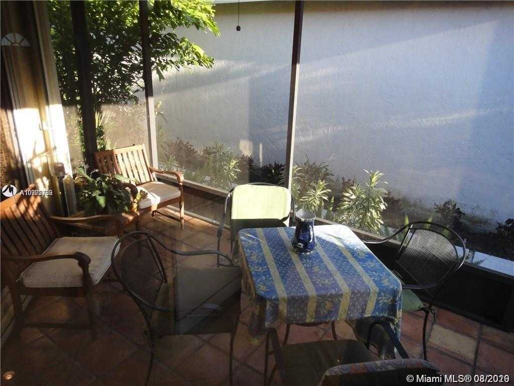 Small Image of 1462 GARDEN RD, Weston Number 15