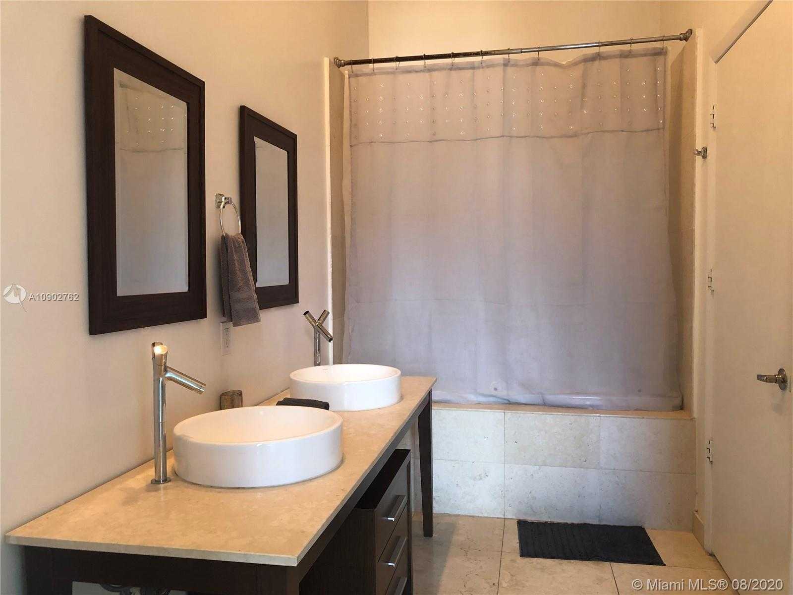 Small Image of 485 BRICKELL AVE #4006, Miami Number 13