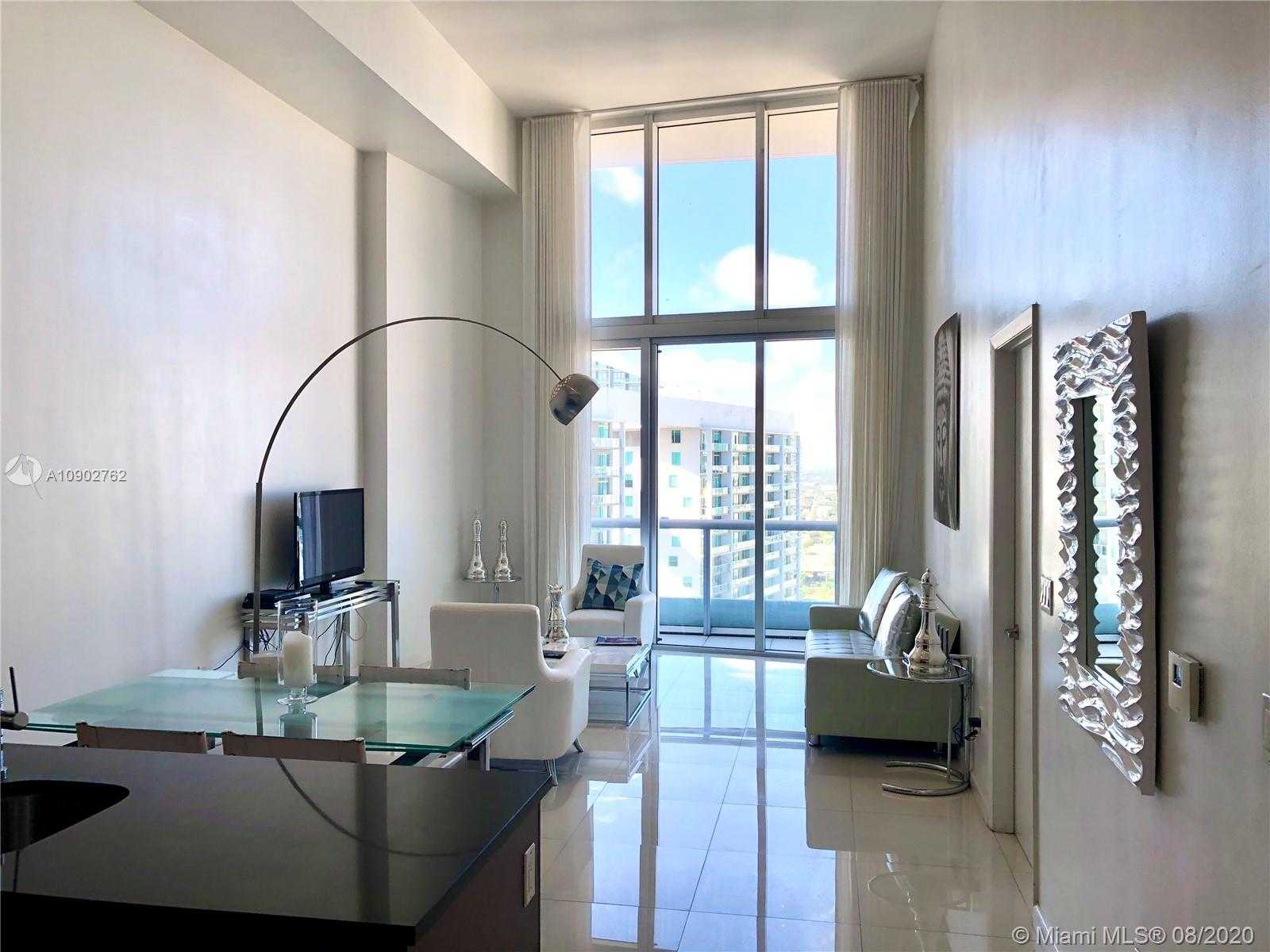 Small Image of 485 BRICKELL AVE #4006, Miami Number 2