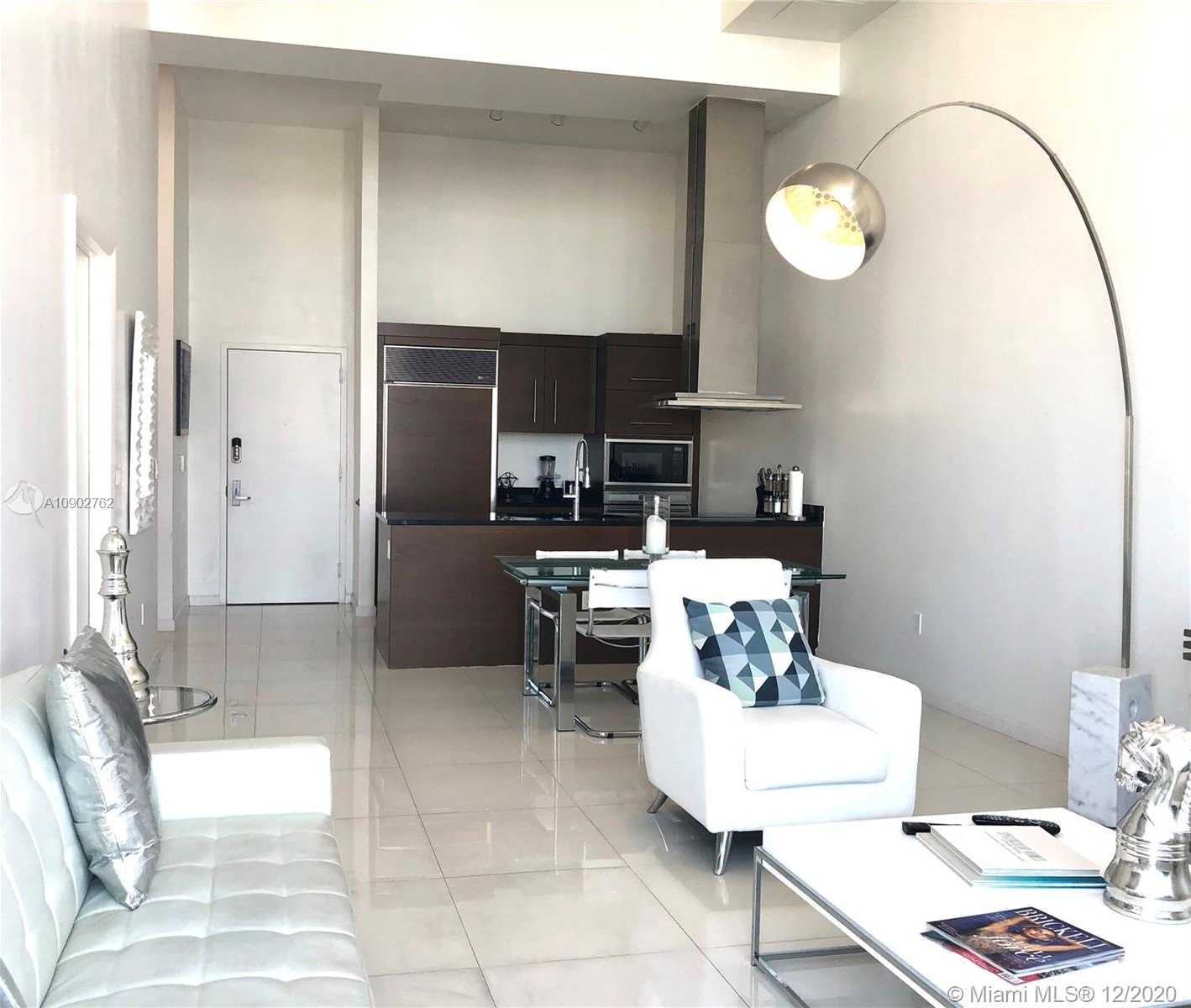 Small Image of 485 BRICKELL AVE #4006, Miami Number 4