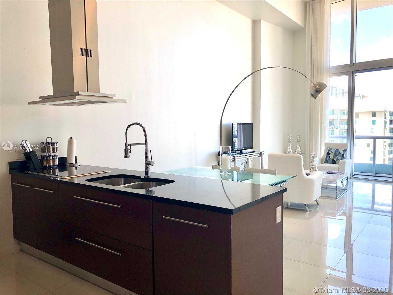 Small Image of 485 BRICKELL AVE #4006, Miami Number 6
