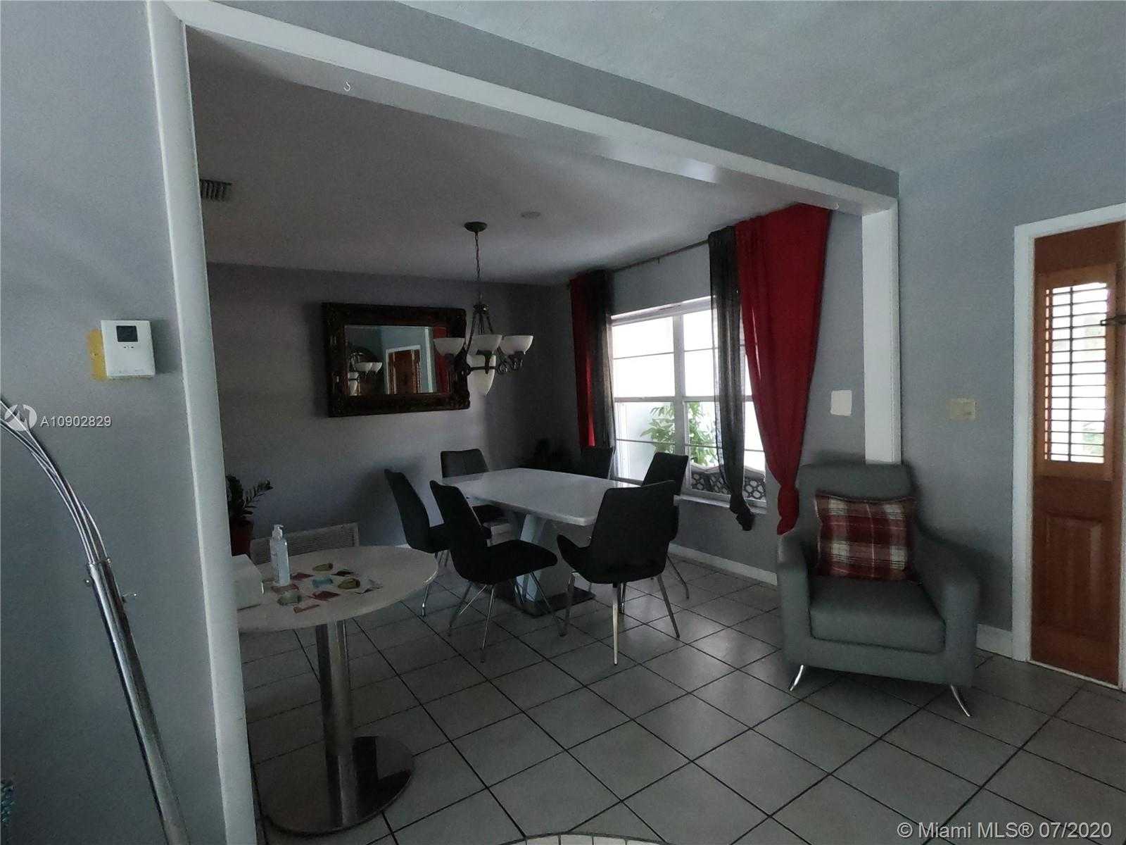 Small Image of 10700 SOUTH WEST 120TH ST, Miami Number 28