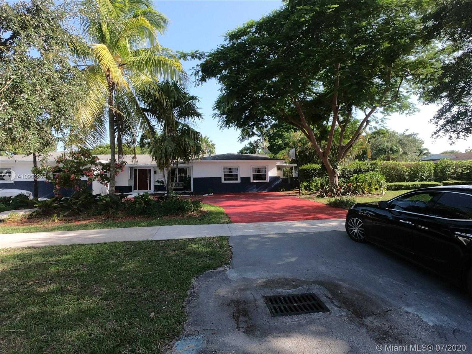 Small Image of 10700 SOUTH WEST 120TH ST, Miami Number 8