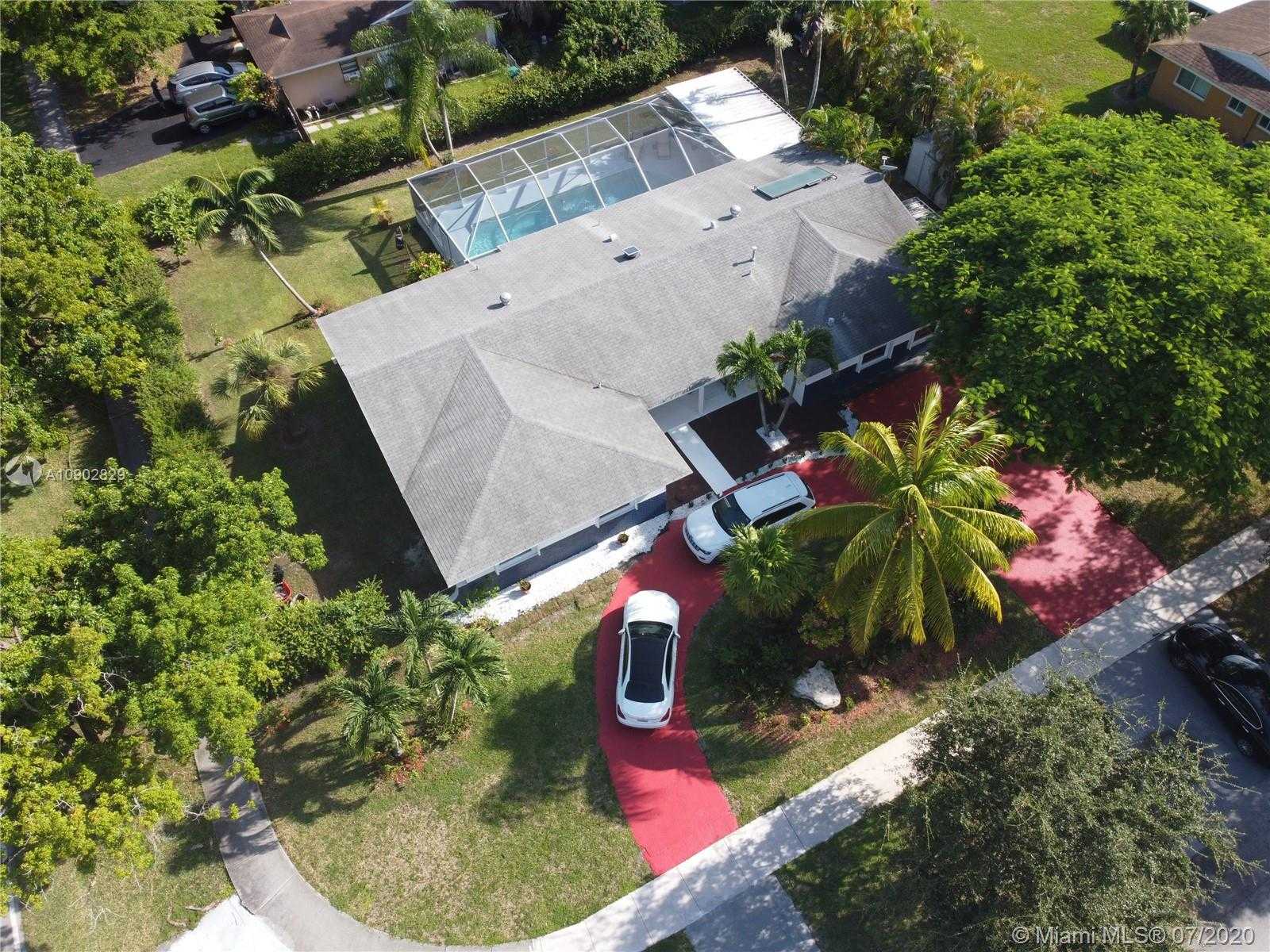 Small Image of 10700 SOUTH WEST 120TH ST, Miami Number 9