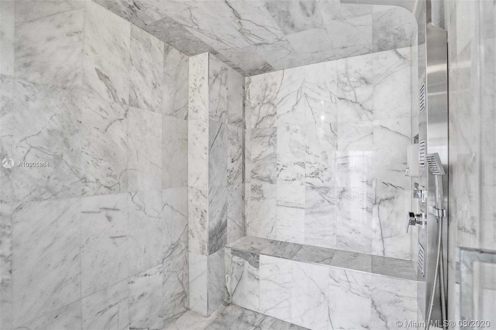 Small Image of 2625 COLLINS AVE #1504, Miami Beach Number 7