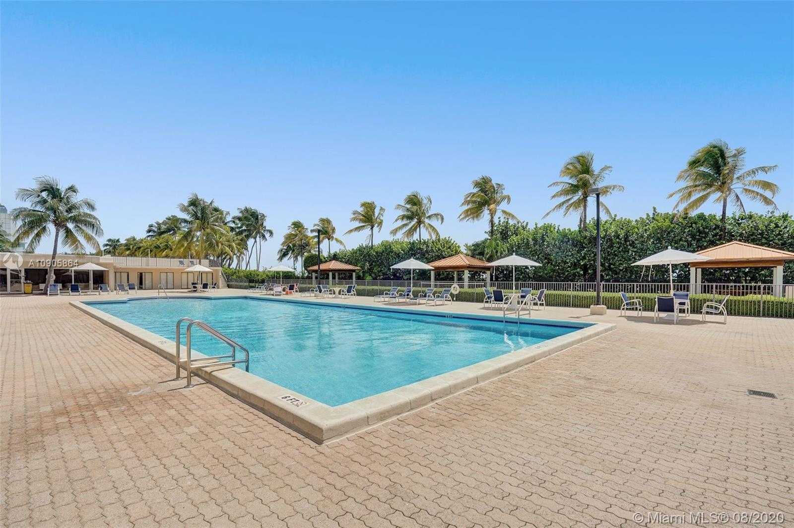 Small Image of 2625 COLLINS AVE #1504, Miami Beach Number 9