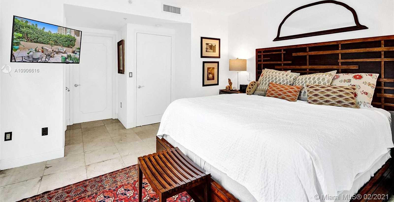 Small Image of 3400 SOUTH WEST 27TH AVE #206, Miami Number 8