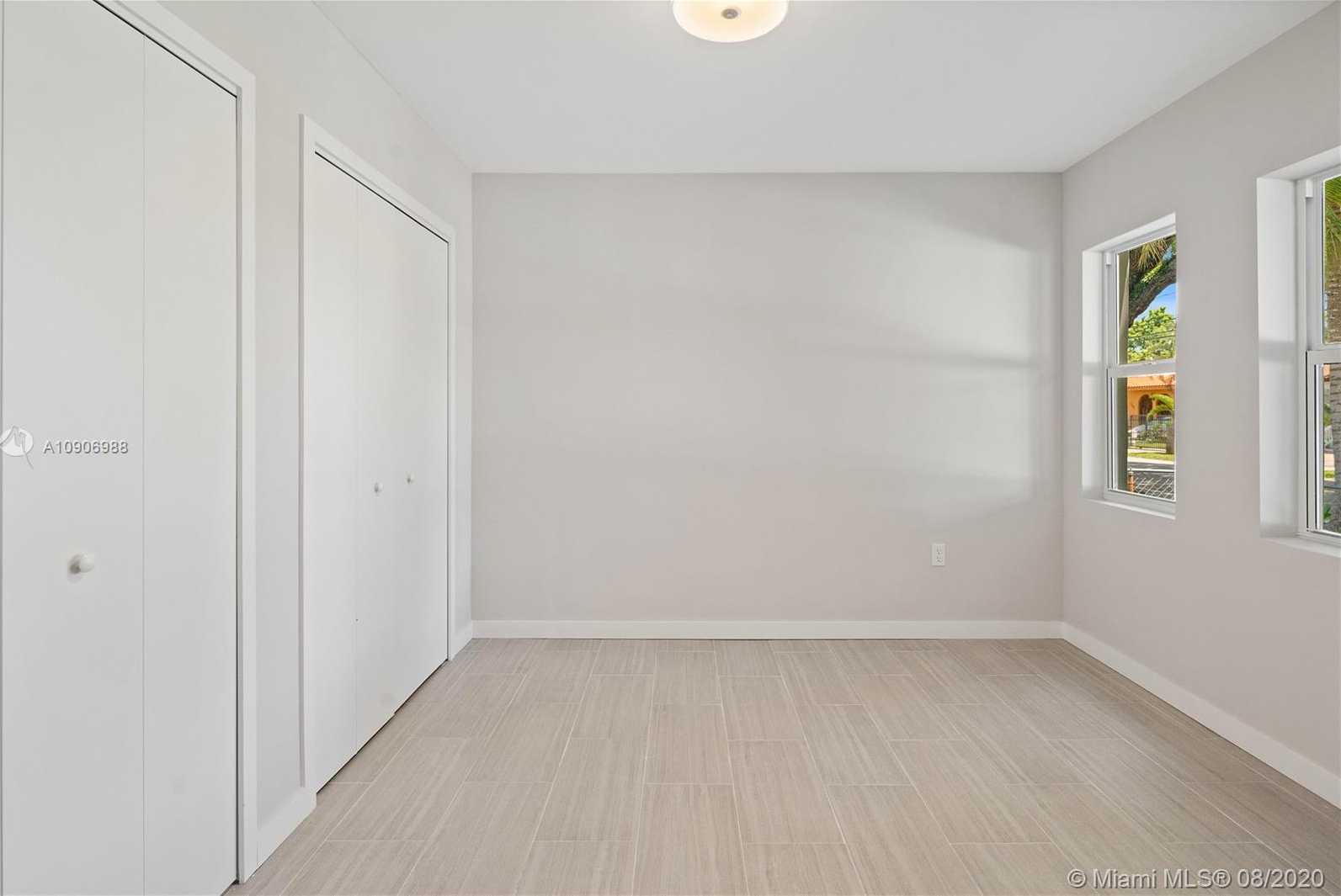 Small Image of 527 SOUTH WEST 31ST AVE #527, Miami Number 22