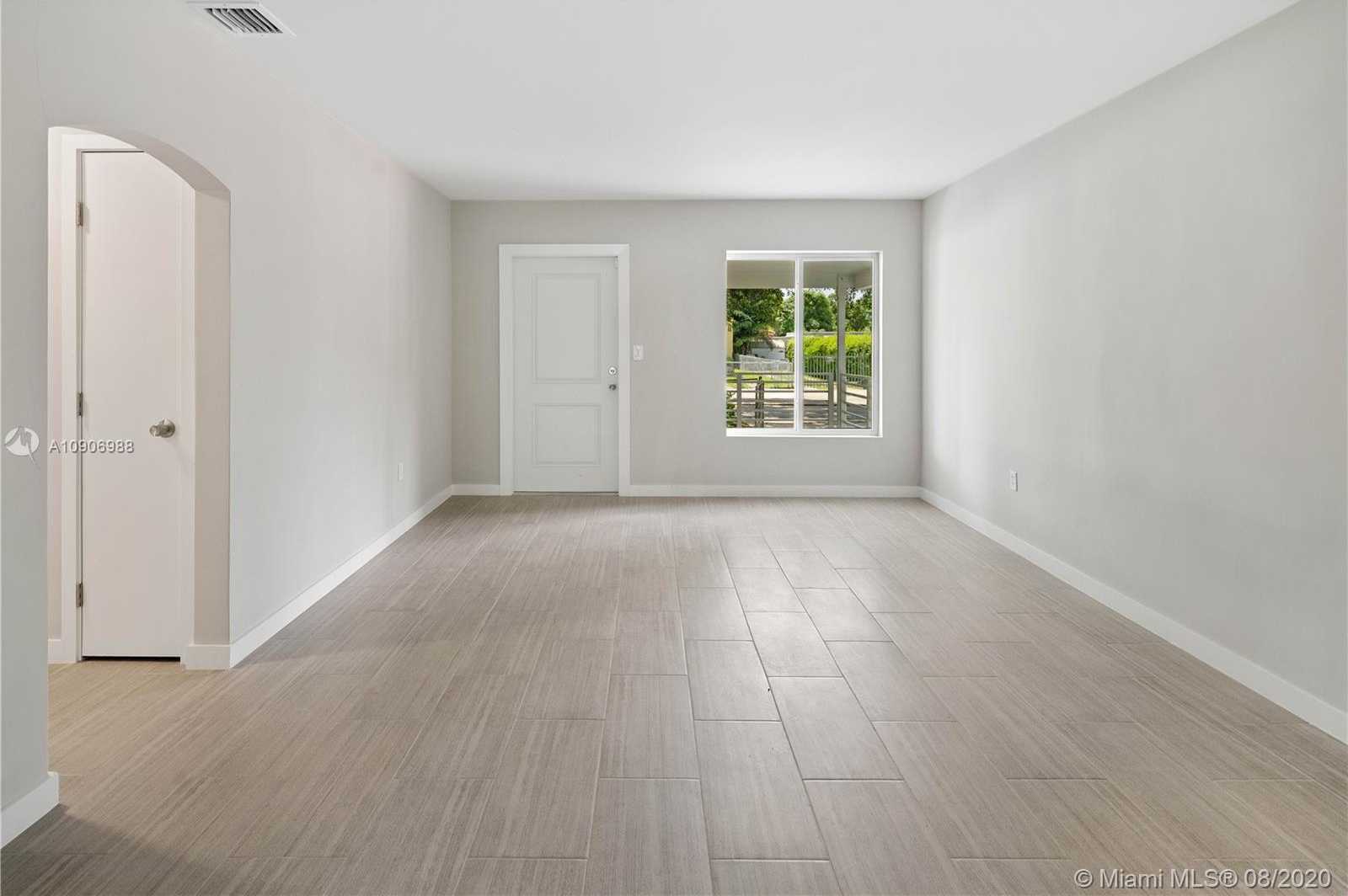 Small Image of 527 SOUTH WEST 31ST AVE #527, Miami Number 4