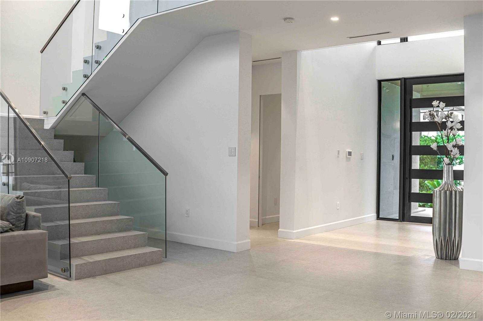 Small Image of 1537 SOUTH EAST 13TH ST, Fort Lauderdale Number 15