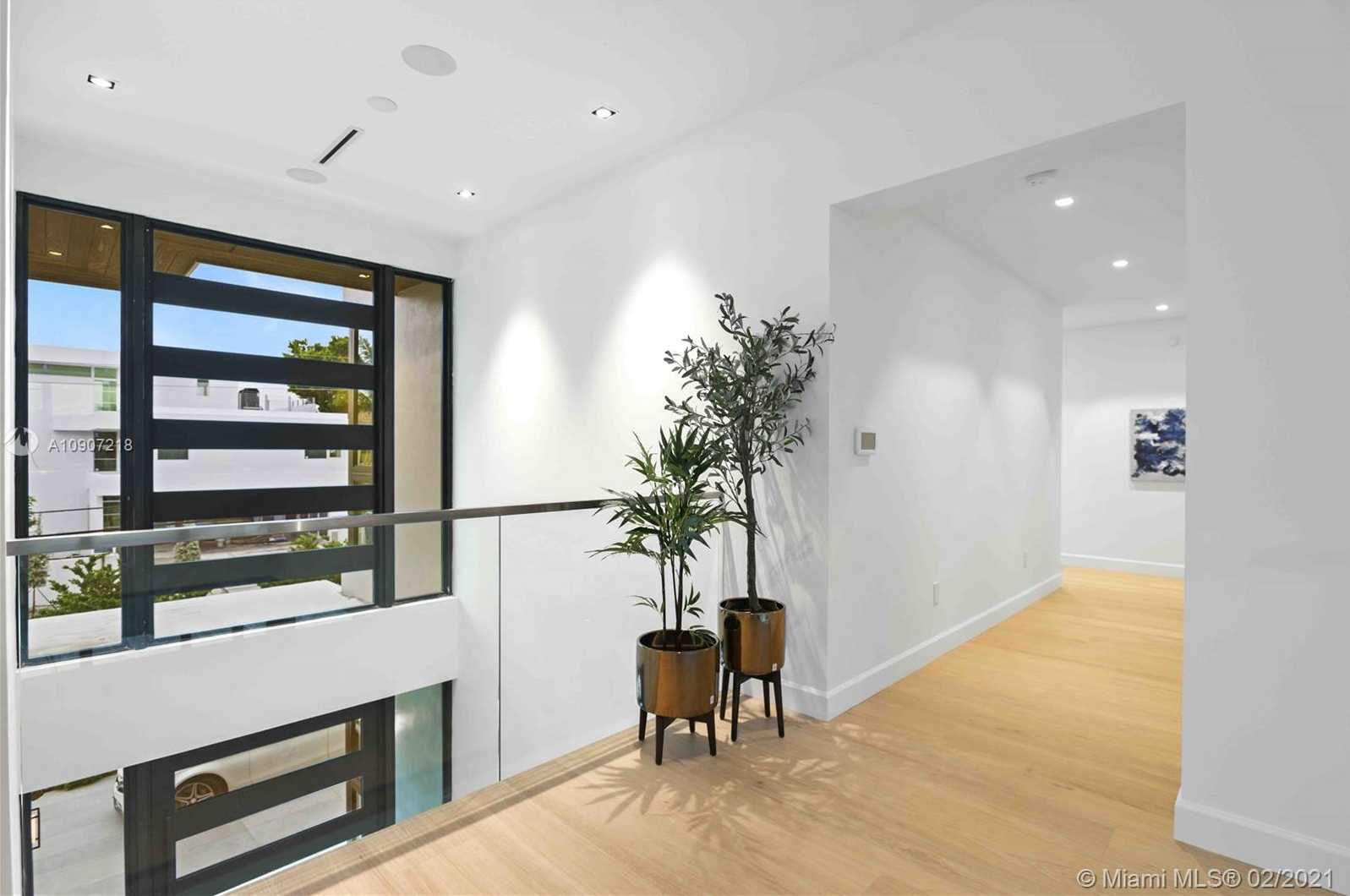 Small Image of 1537 SOUTH EAST 13TH ST, Fort Lauderdale Number 37