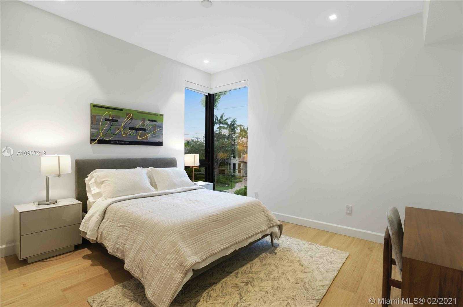 Small Image of 1537 SOUTH EAST 13TH ST, Fort Lauderdale Number 41
