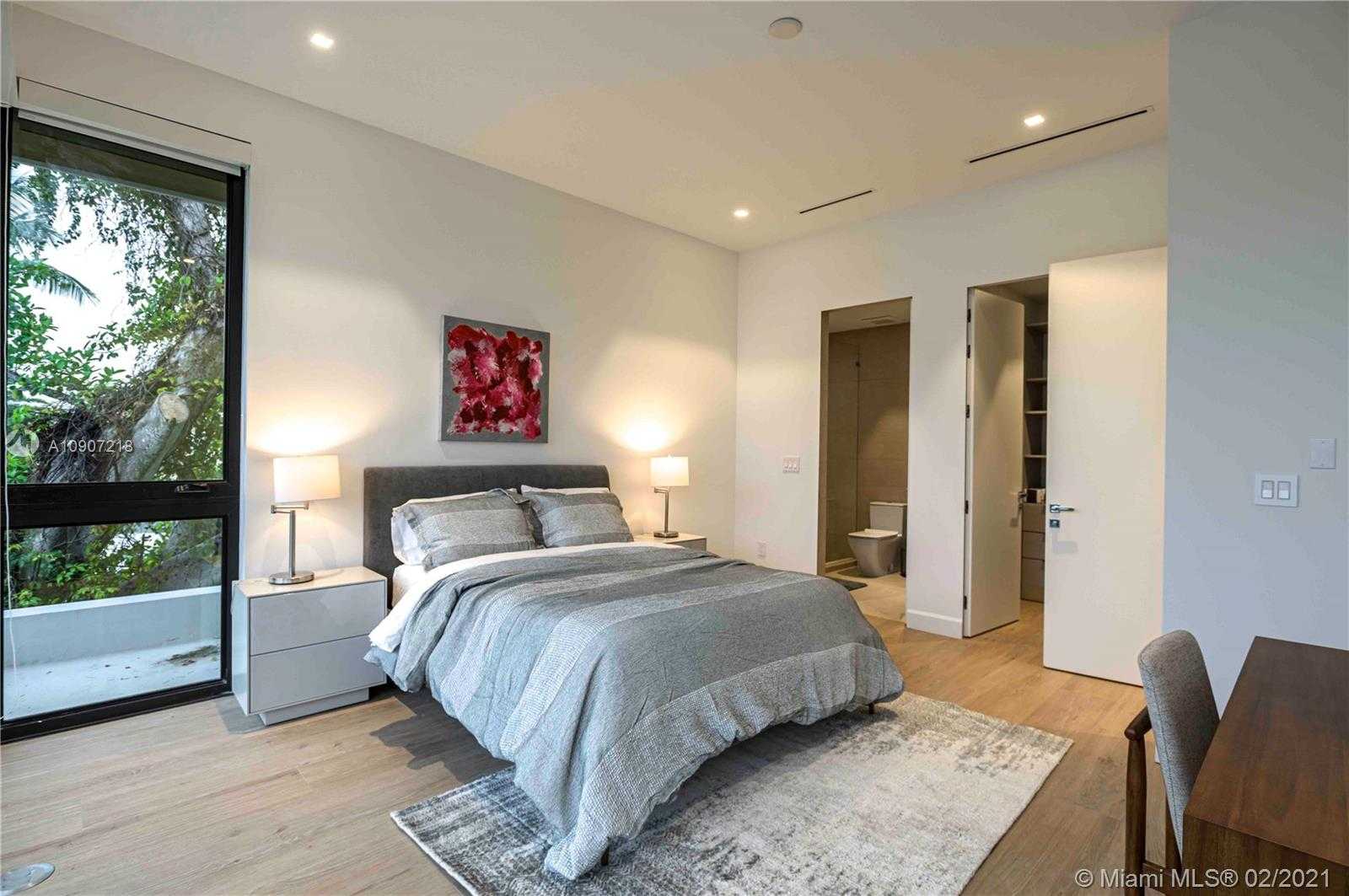 Small Image of 1537 SOUTH EAST 13TH ST, Fort Lauderdale Number 45