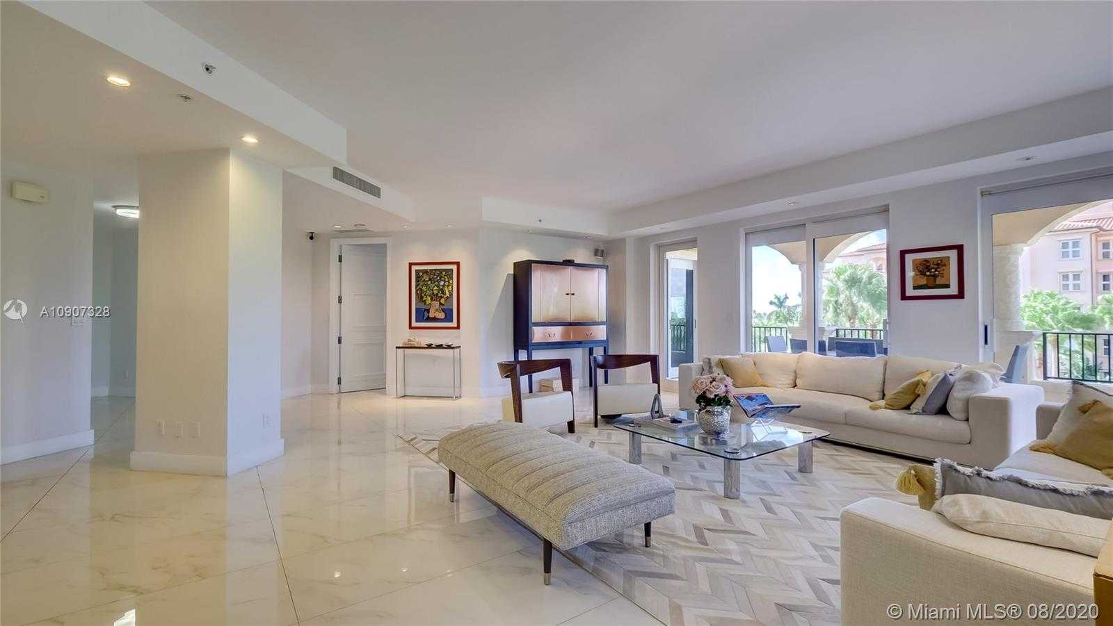 Small Image of 13637 DEERING BAY DR #241, Coral Gables Number 11