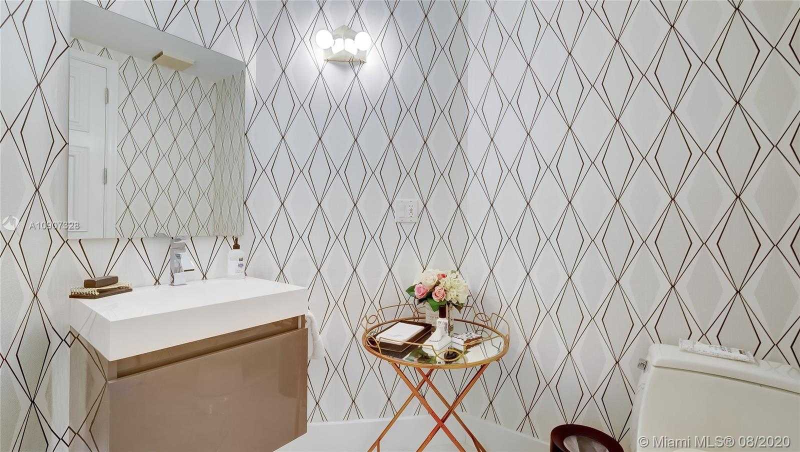 Small Image of 13637 DEERING BAY DR #241, Coral Gables Number 24