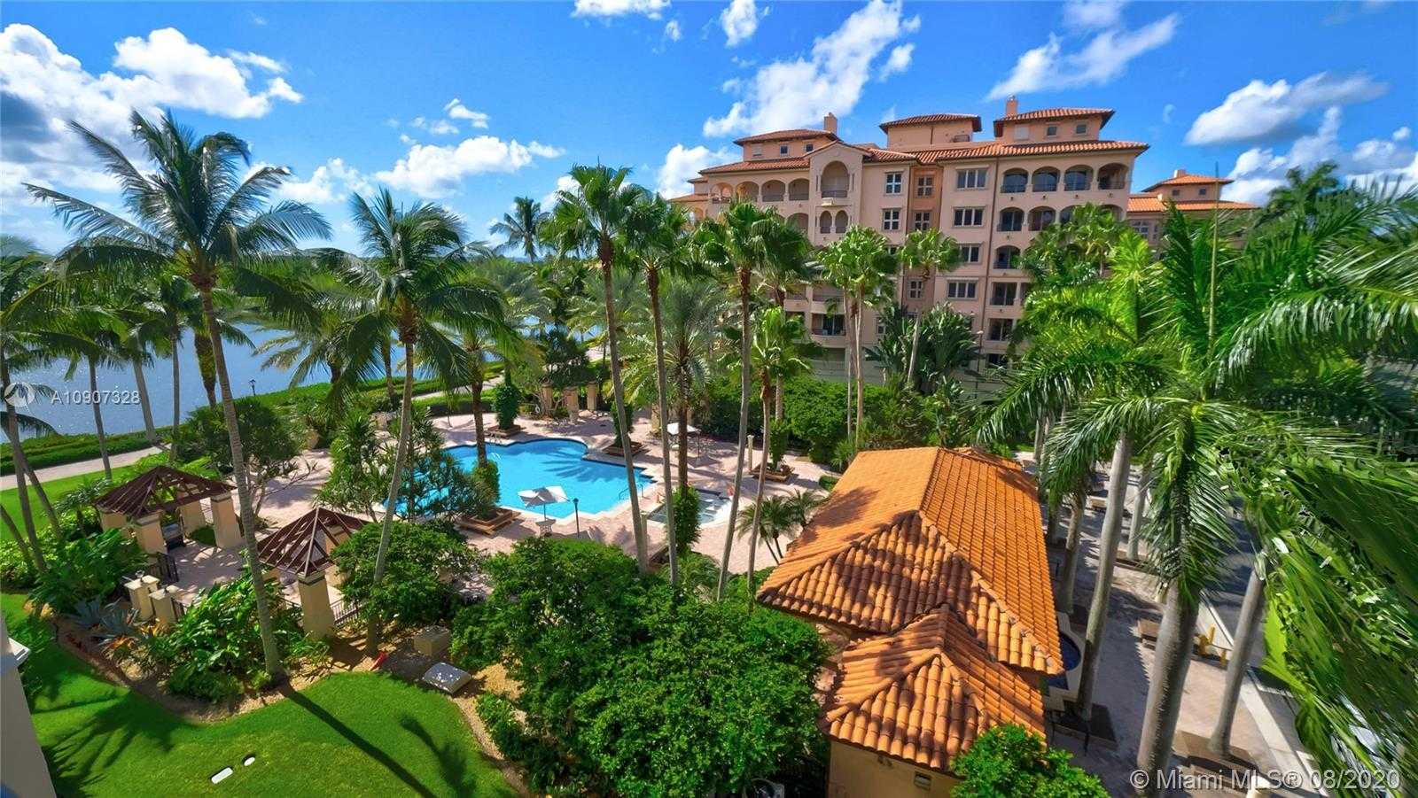 Small Image of 13637 DEERING BAY DR #241, Coral Gables Number 33