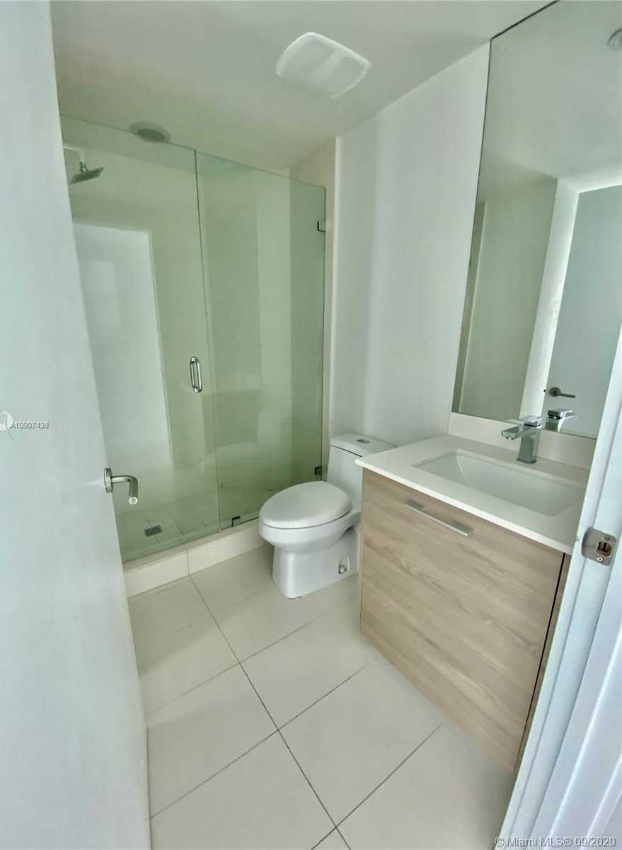 Small Image of 1300 SOUTH MIAMI AVE #2401, Miami Number 34