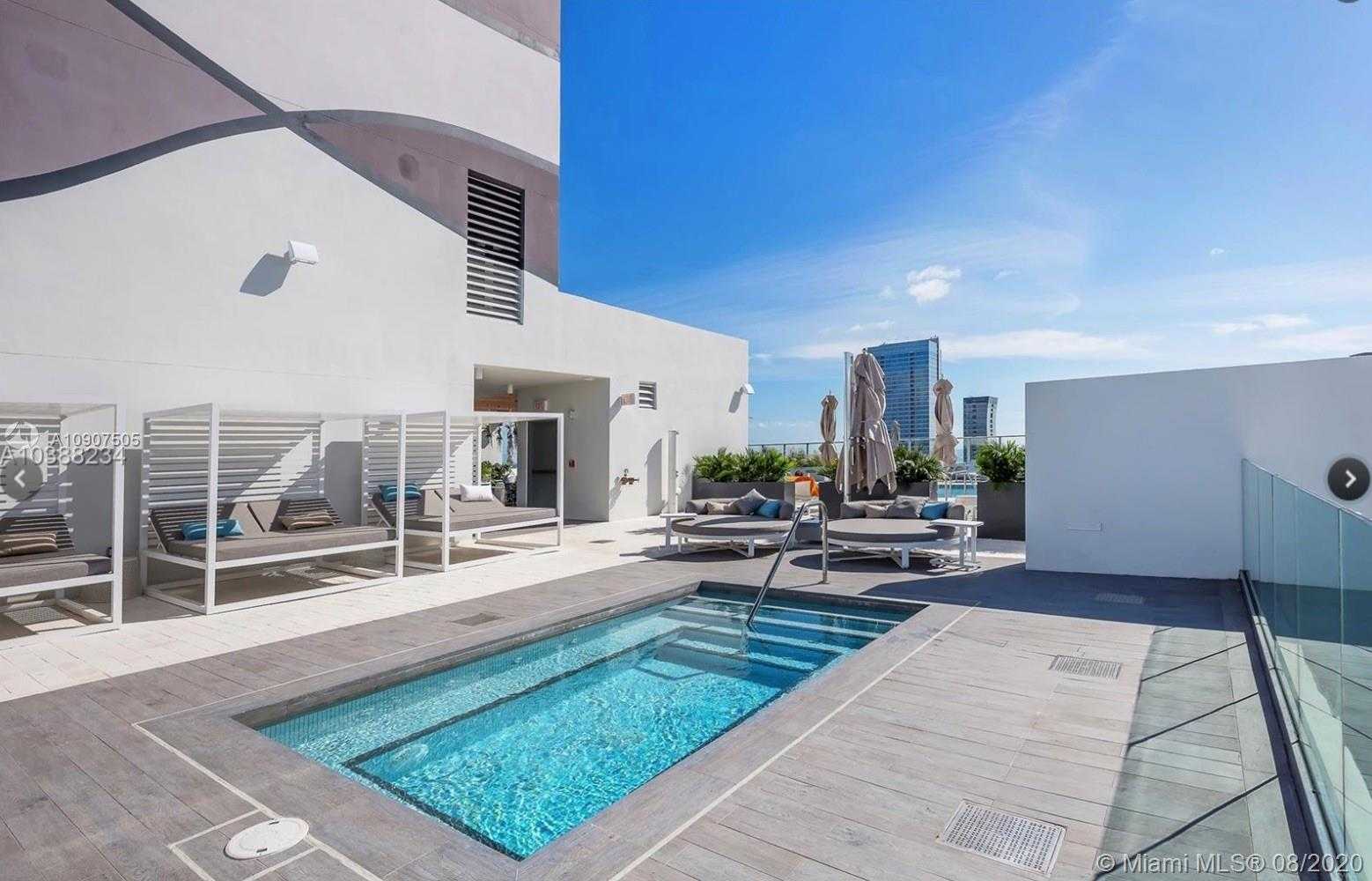 Small Image of 1010 BRICKELL AV #4304, Miami Number 21