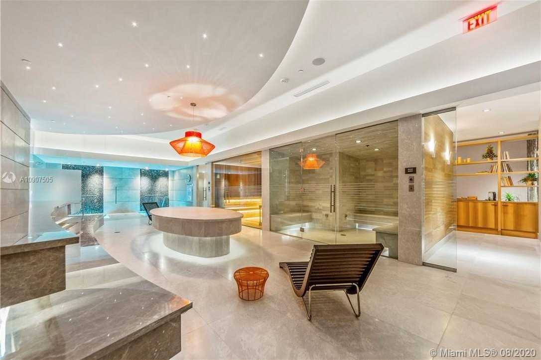 Small Image of 1010 BRICKELL AV #4304, Miami Number 35