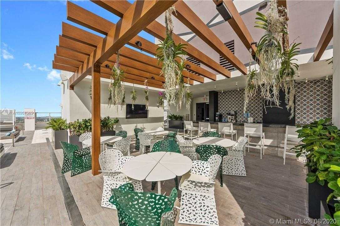Small Image of 1010 BRICKELL AV #4304, Miami Number 38