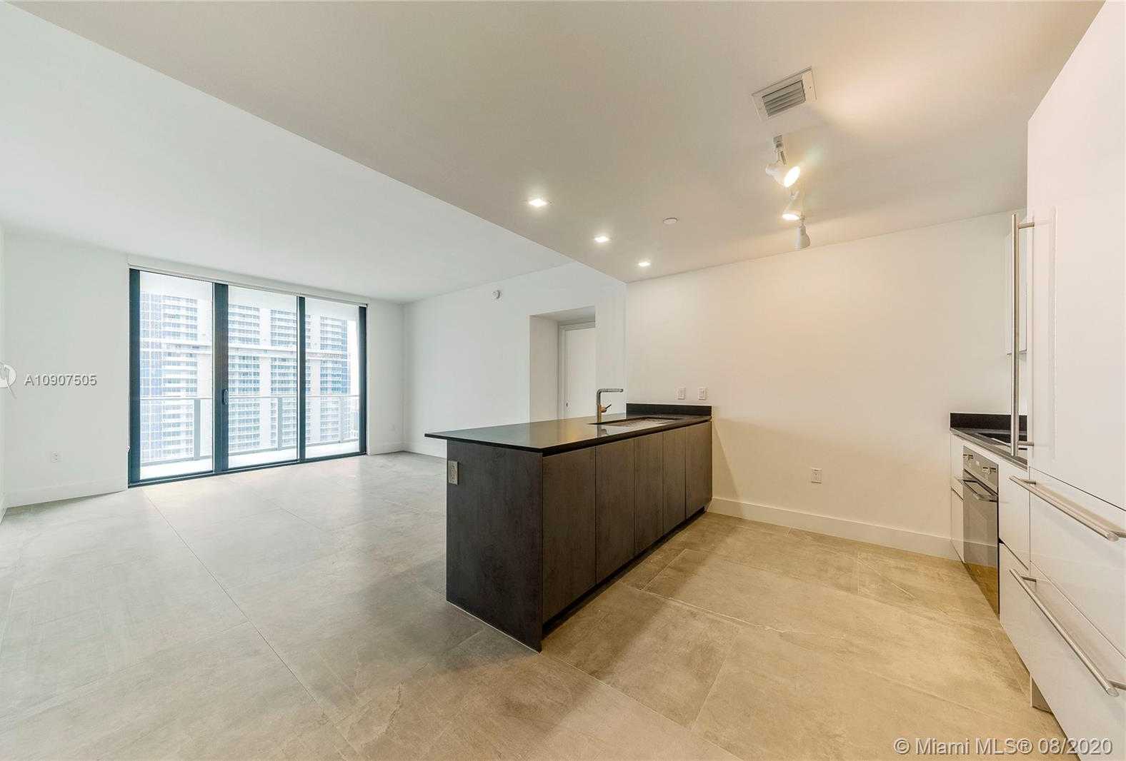 Small Image of 1010 BRICKELL AV #4304, Miami Number 4