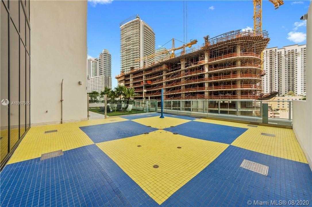 Small Image of 1010 BRICKELL AV #4304, Miami Number 40