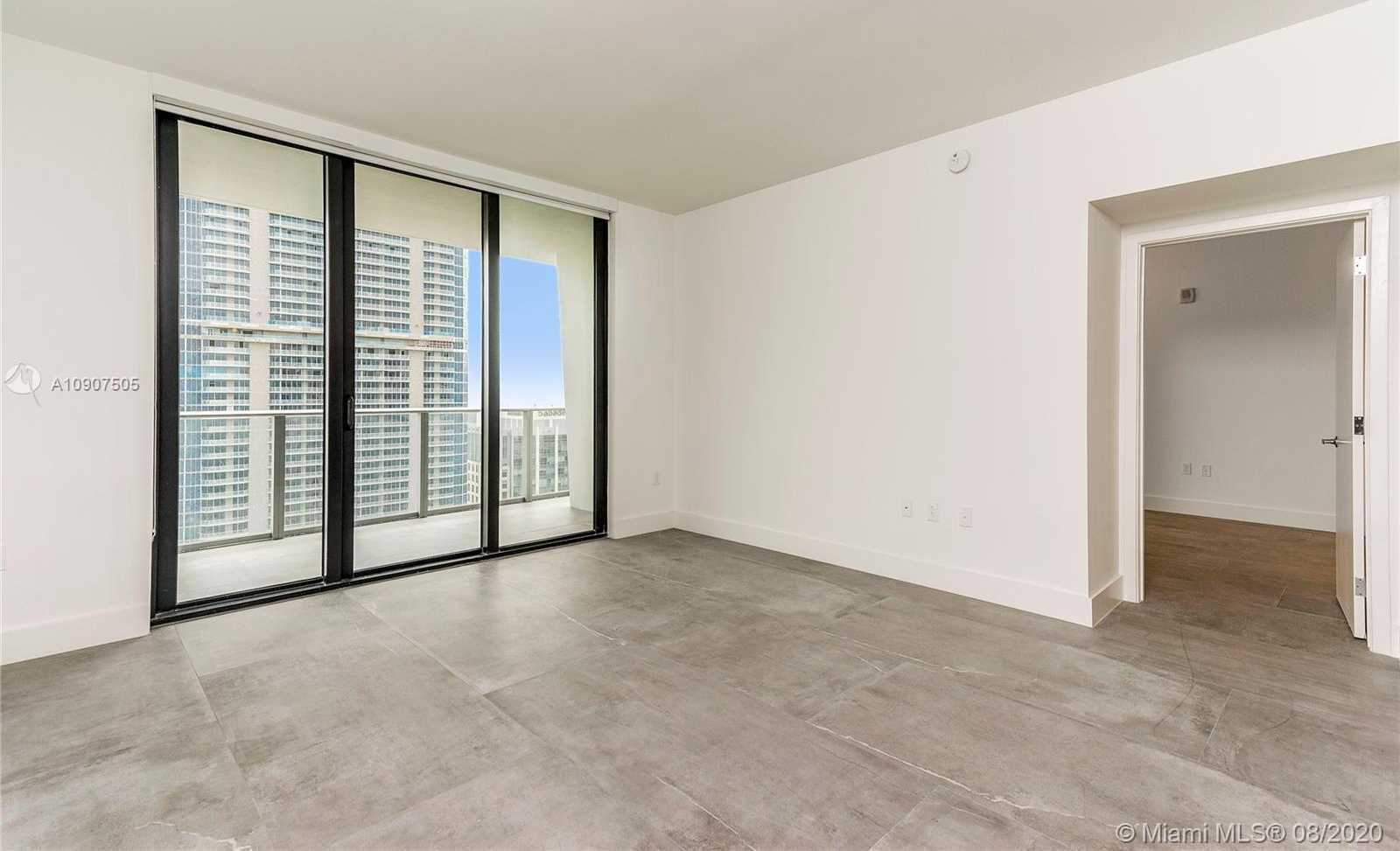 Small Image of 1010 BRICKELL AV #4304, Miami Number 6