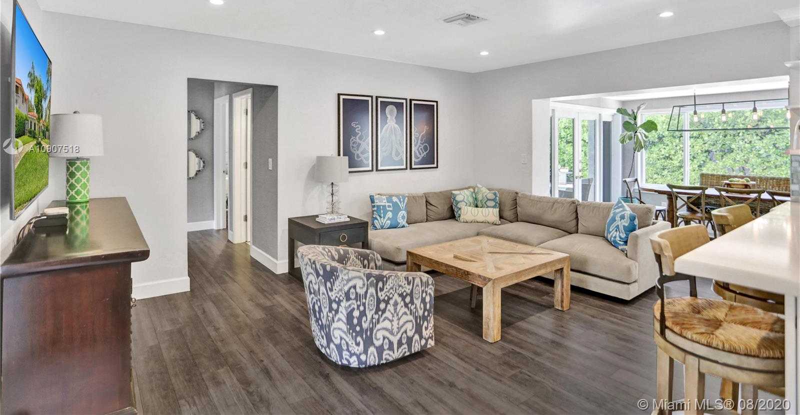 Small Image of 462 GLENRIDGE RD, Key Biscayne Number 3