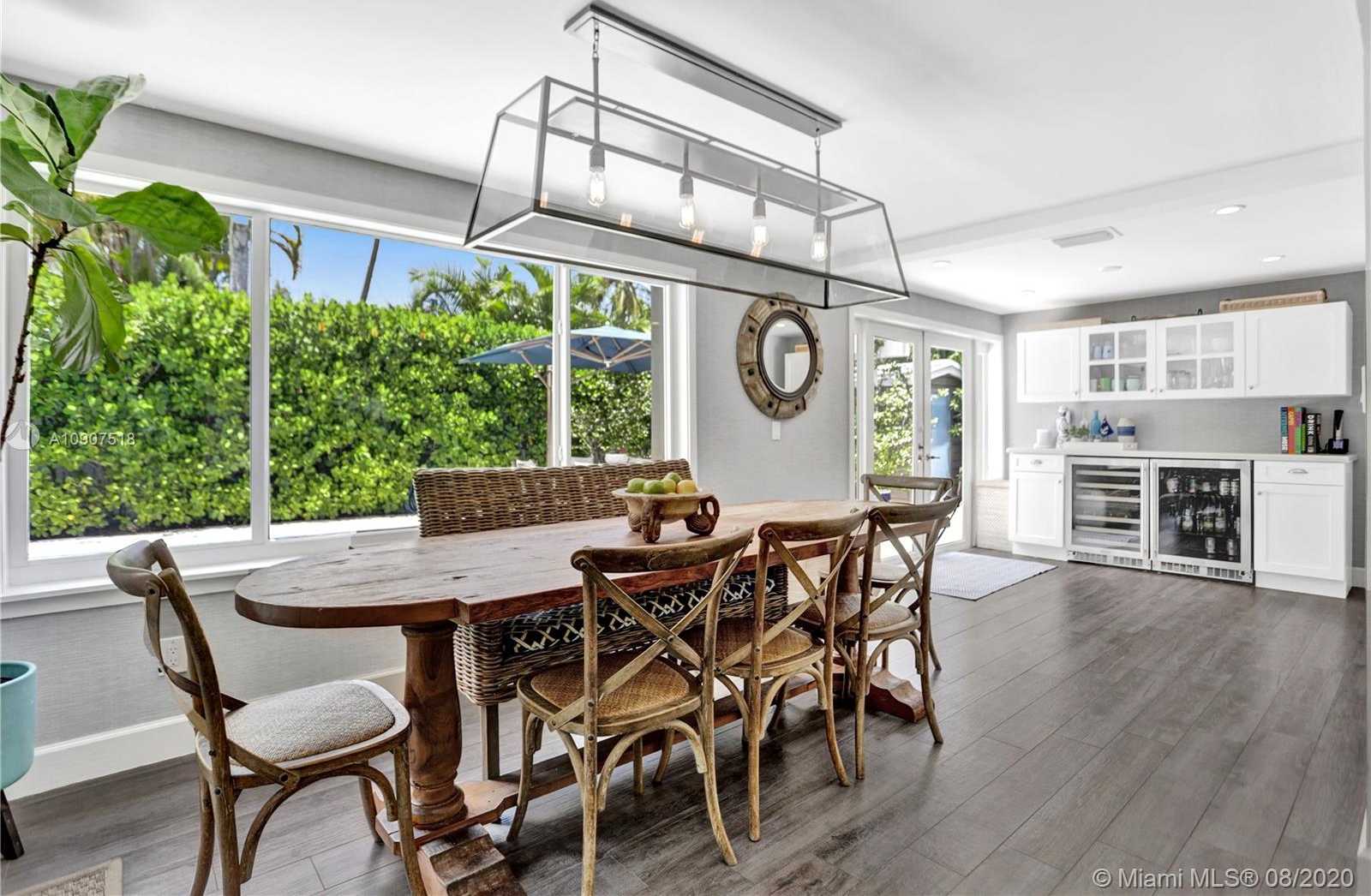 Small Image of 462 GLENRIDGE RD, Key Biscayne Number 8