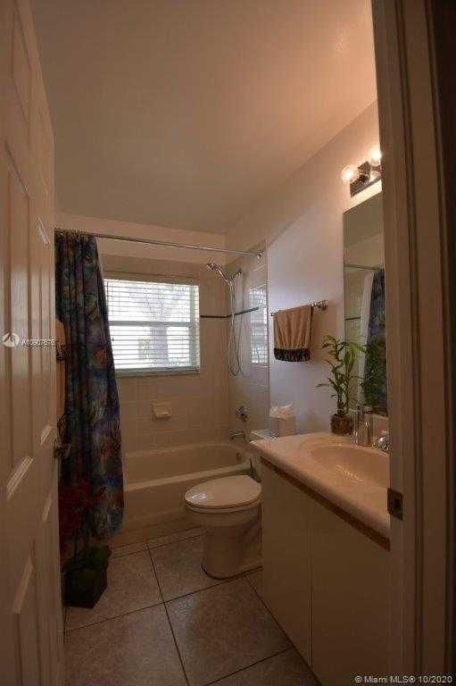 Small Image of 5089 SOUTH WEST 33RD WAY, Hollywood Number 12