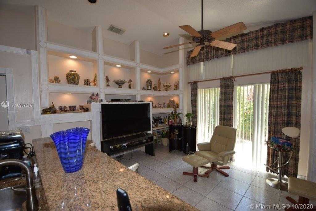 Small Image of 5089 SOUTH WEST 33RD WAY, Hollywood Number 13