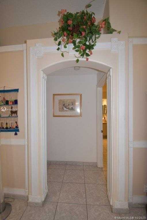 Small Image of 5089 SOUTH WEST 33RD WAY, Hollywood Number 24