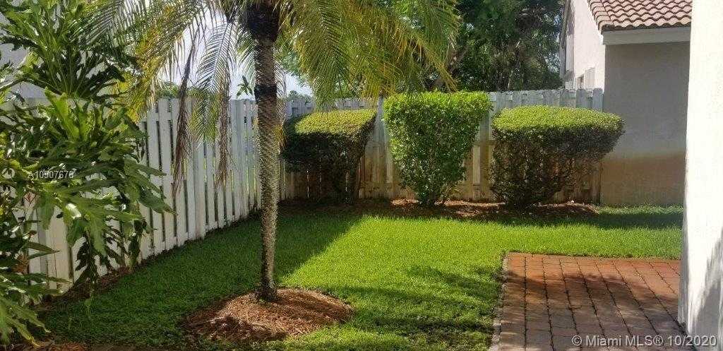 Small Image of 5089 SOUTH WEST 33RD WAY, Hollywood Number 30