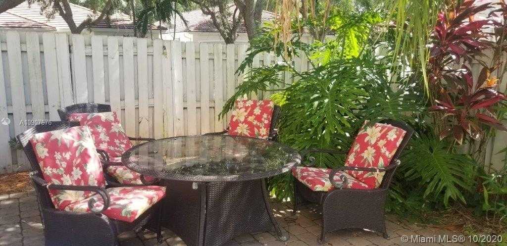 Small Image of 5089 SOUTH WEST 33RD WAY, Hollywood Number 34