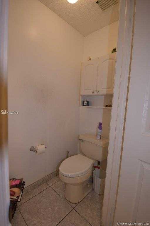 Small Image of 5089 SOUTH WEST 33RD WAY, Hollywood Number 36